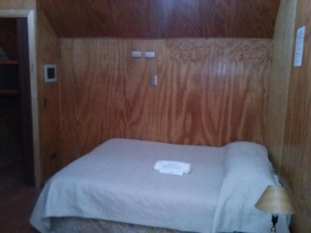 Hostal Lagunitas بويرتو مونت الغرفة الصورة